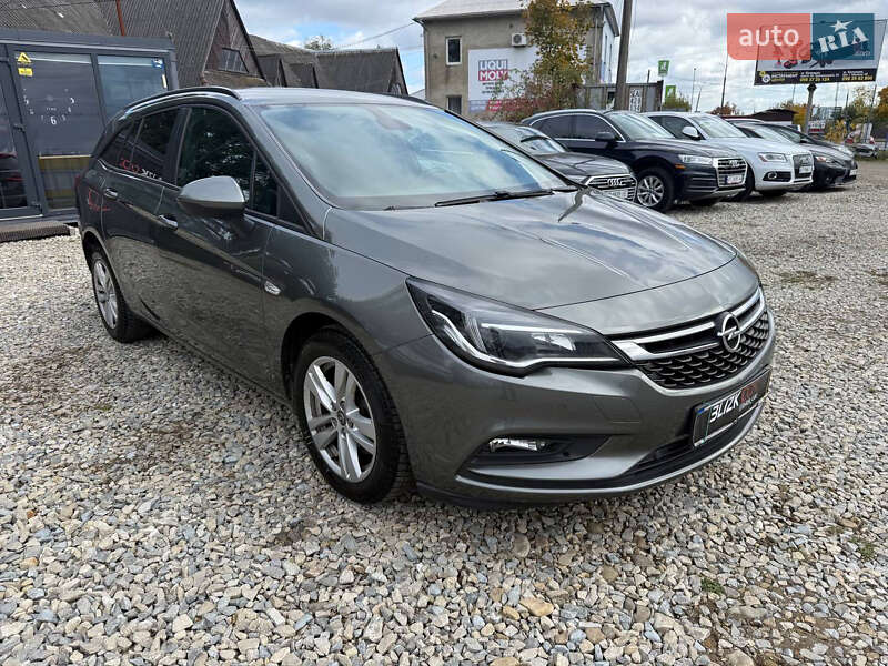 Универсал Opel Astra 2017 в Коломые