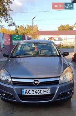 Хэтчбек Opel Astra 2004 в Владимире