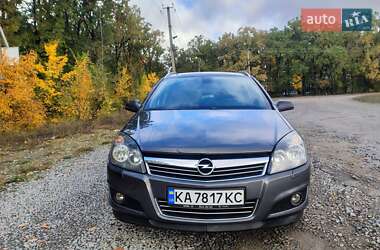 Універсал Opel Astra 2010 в  фото 5 Універсал Opel Astra 2010 в