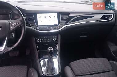 Универсал Opel Astra 2017 в 