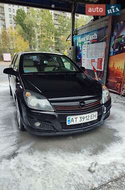 Універсал Opel Astra 2010 в Городенці