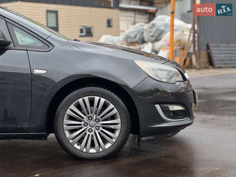 Универсал Opel Astra 2013 в Киеве фото 13 Универсал Opel Astra 2013 в Киеве