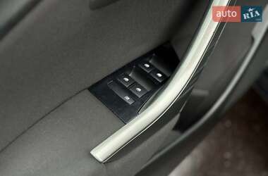Универсал Opel Astra 2013 в 