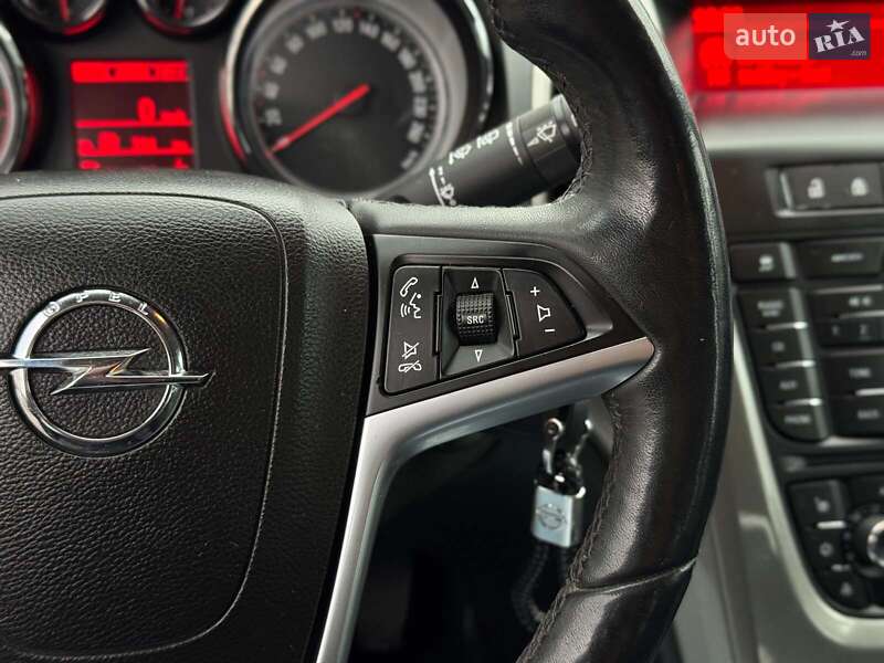 Универсал Opel Astra 2013 в Киеве фото 26 Универсал Opel Astra 2013 в Киеве