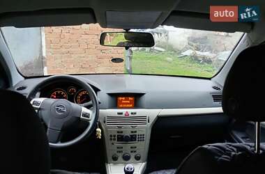Универсал Opel Astra 2008 в 