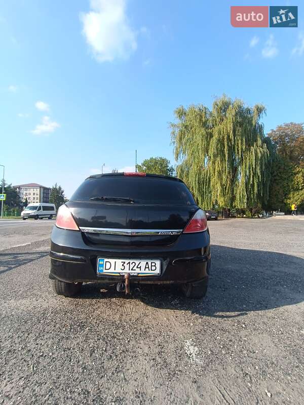 Хетчбек Opel Astra 2006 в Бурштині