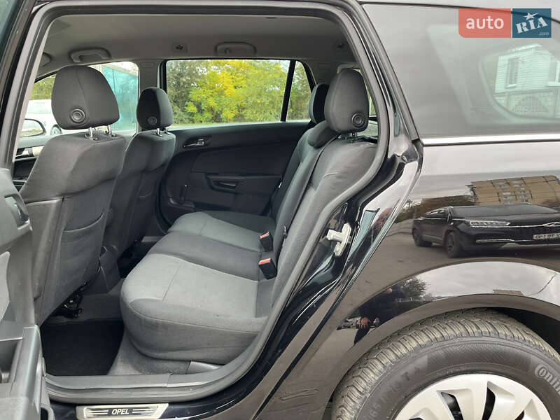 Универсал Opel Astra 2007 в Кривом Роге