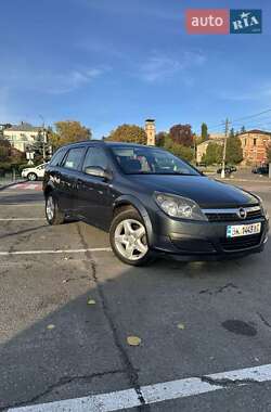 Універсал Opel Astra 2006 в Василькові