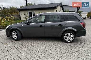 Універсал Opel Astra 2009 в 