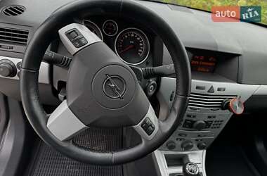 Універсал Opel Astra 2009 в 