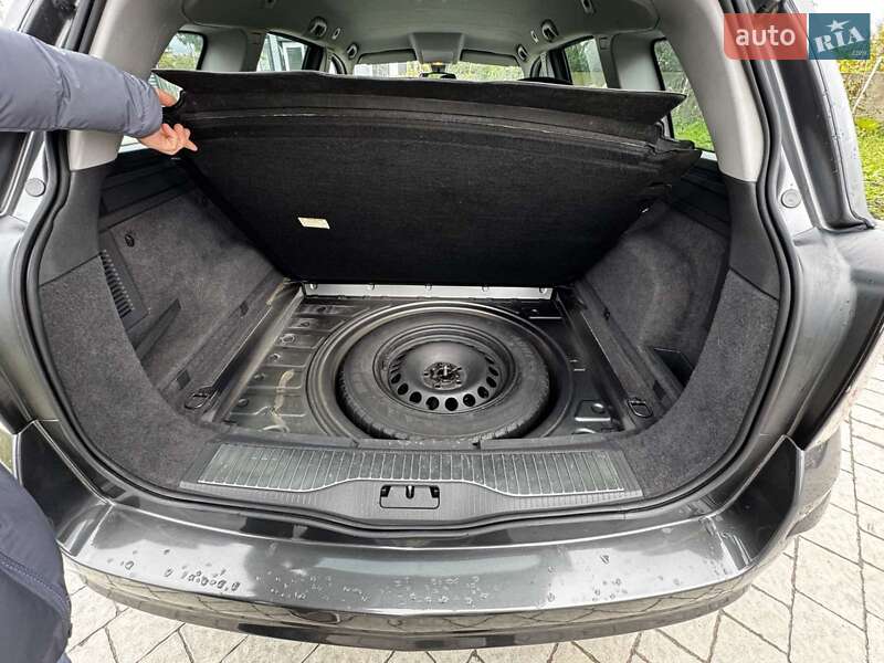 Универсал Opel Astra 2009 в Львове