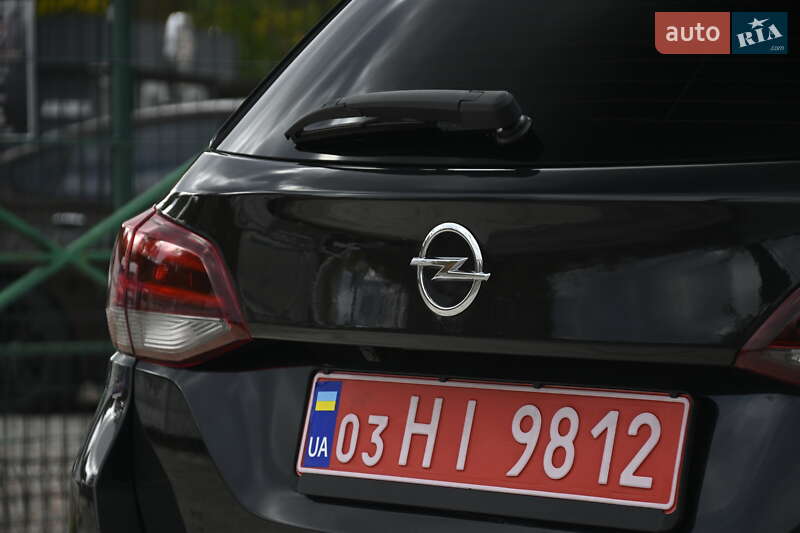 Универсал Opel Astra 2016 в Бердичеве