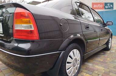 Седан Opel Astra 2008 в 