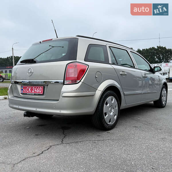 Универсал Opel Astra 2006 в Виннице