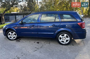 Универсал Opel Astra 2005 в  фото 4 Универсал Opel Astra 2005 в