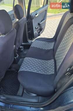 Универсал Opel Astra 2002 в  фото 69 Универсал Opel Astra 2002 в