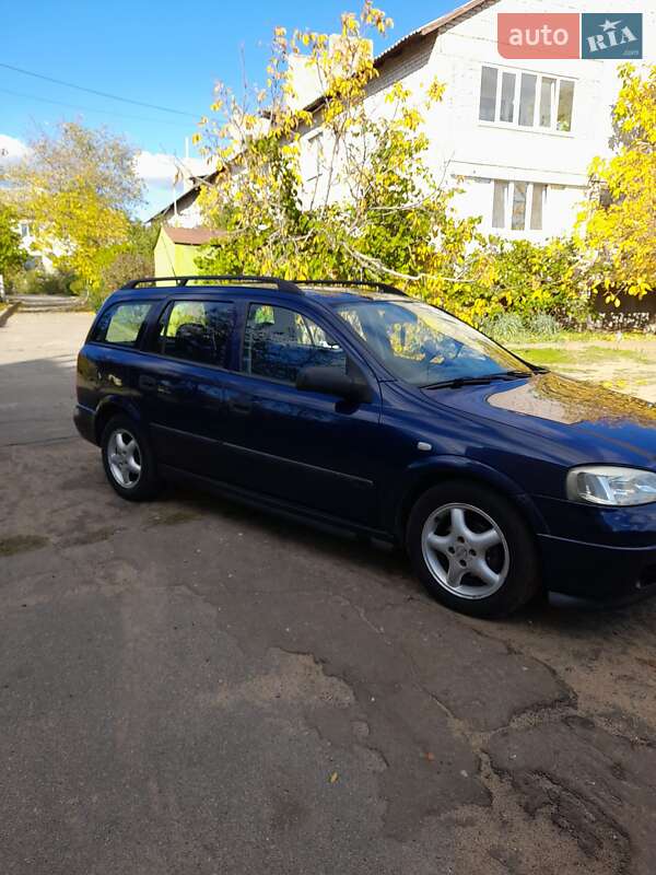 Универсал Opel Astra 2000 в Вознесенске