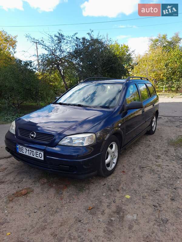 Универсал Opel Astra 2000 в 