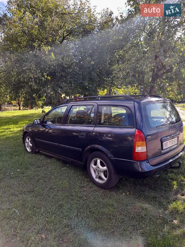 Универсал Opel Astra 2000 в Вознесенске