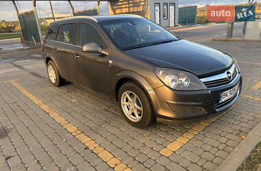 Універсал Opel Astra 2010 в Костопілі