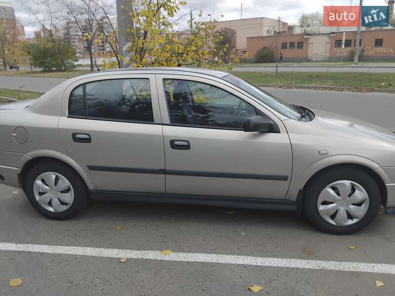 Седан Opel Astra 2007 в Полтаве фото 2 Седан Opel Astra 2007 в Полтаве