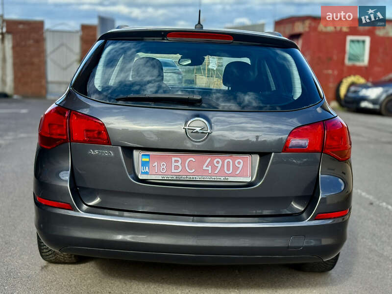 Универсал Opel Astra 2011 в Ровно фото 9 Универсал Opel Astra 2011 в Ровно