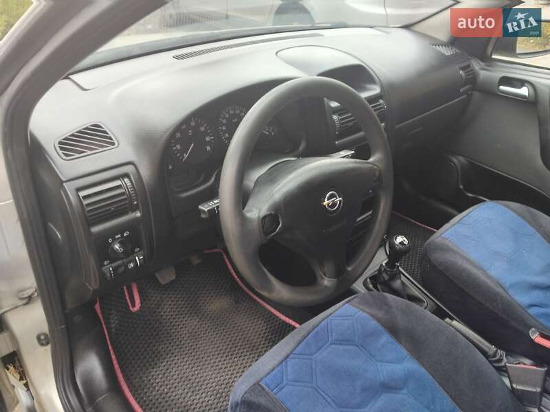 Седан Opel Astra 2007 в Полтаве фото 9 Седан Opel Astra 2007 в Полтаве