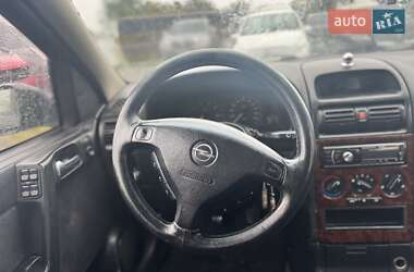 Универсал Opel Astra 2000 в 