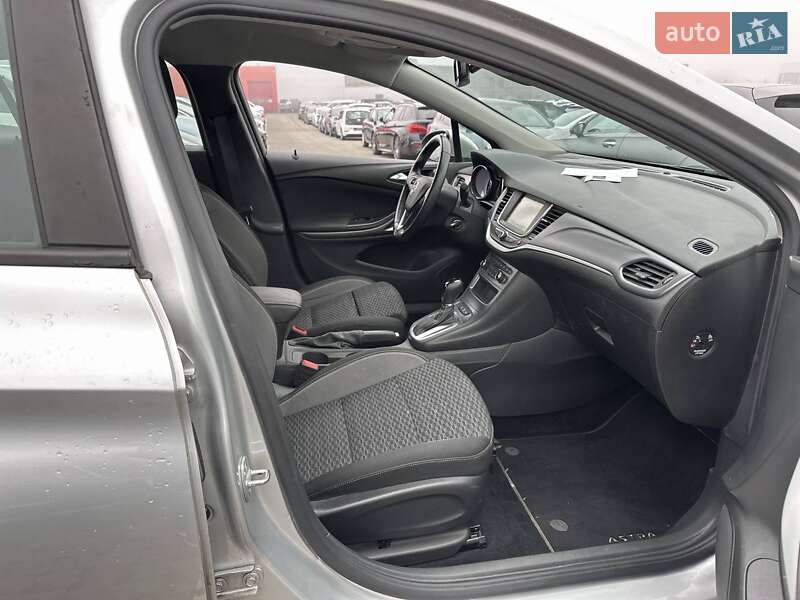 Универсал Opel Astra 2019 в Кропивницком