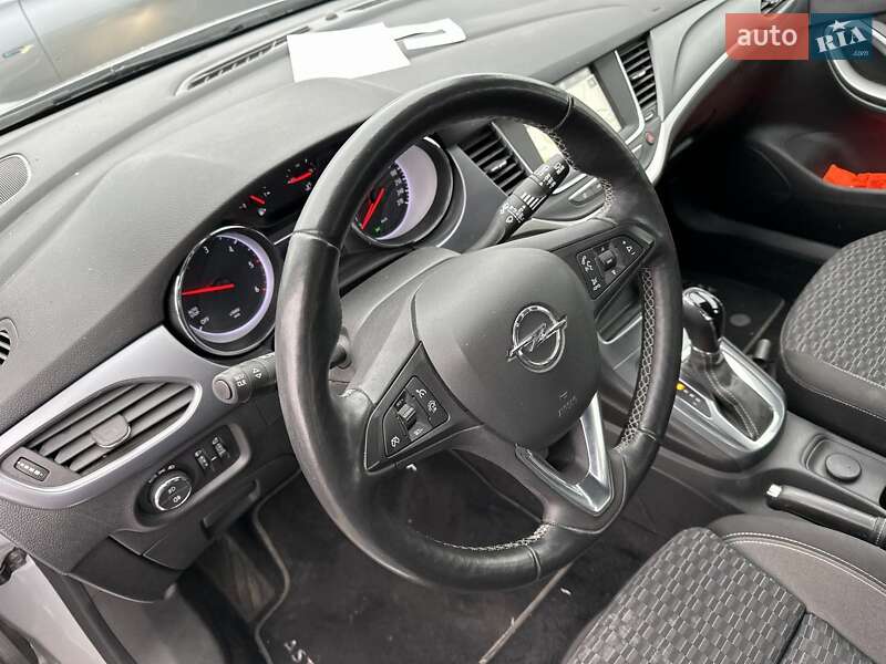 Универсал Opel Astra 2019 в Кропивницком
