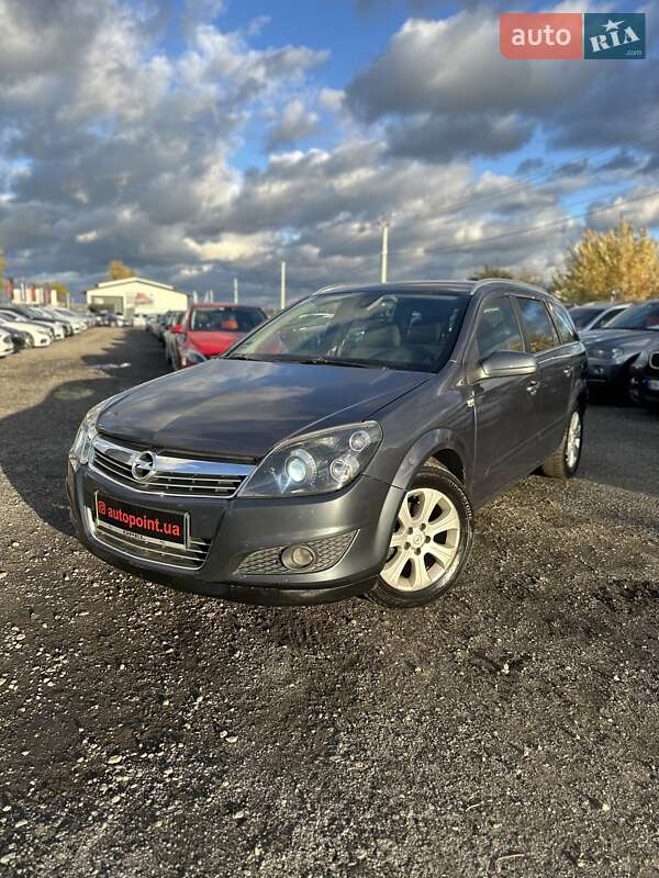 Універсал Opel Astra 2008 в Білогородці