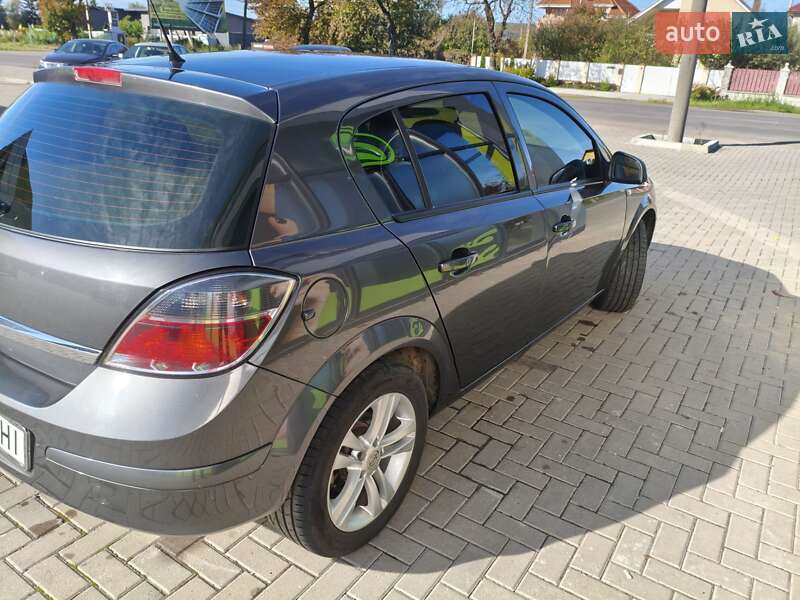 Хэтчбек Opel Astra 2010 в Ужгороде фото 24 Хэтчбек Opel Astra 2010 в Ужгороде