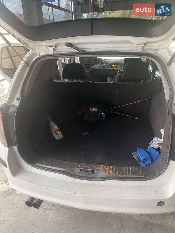 Мінівен Opel Astra 2005 в Буковеле