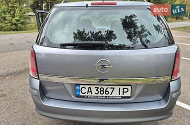 Универсал Opel Astra 2008 в 