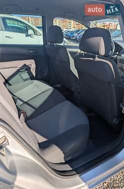 Универсал Opel Astra 2008 в 