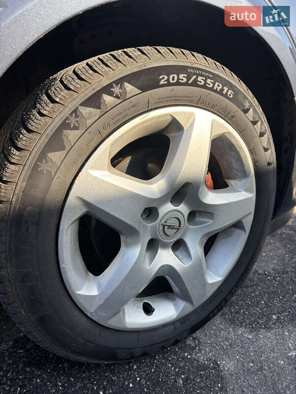 Універсал Opel Astra 2009 в Дніпрі фото 25 Універсал Opel Astra 2009 в Дніпрі