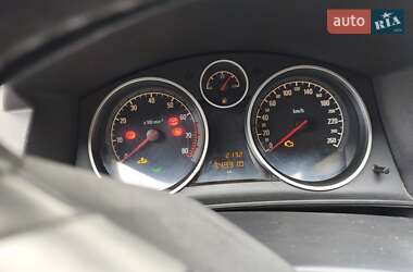 Універсал Opel Astra 2005 в  фото 12 Універсал Opel Astra 2005 в