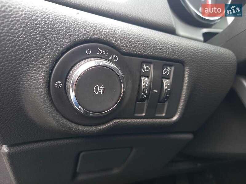 Хэтчбек Opel Astra 2013 в Черкассах фото 22 Хэтчбек Opel Astra 2013 в Черкассах