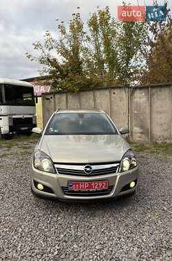 Универсал Opel Astra 2009 в 