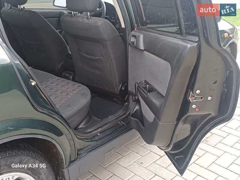 Седан Opel Astra 2002 в Новой Одессе