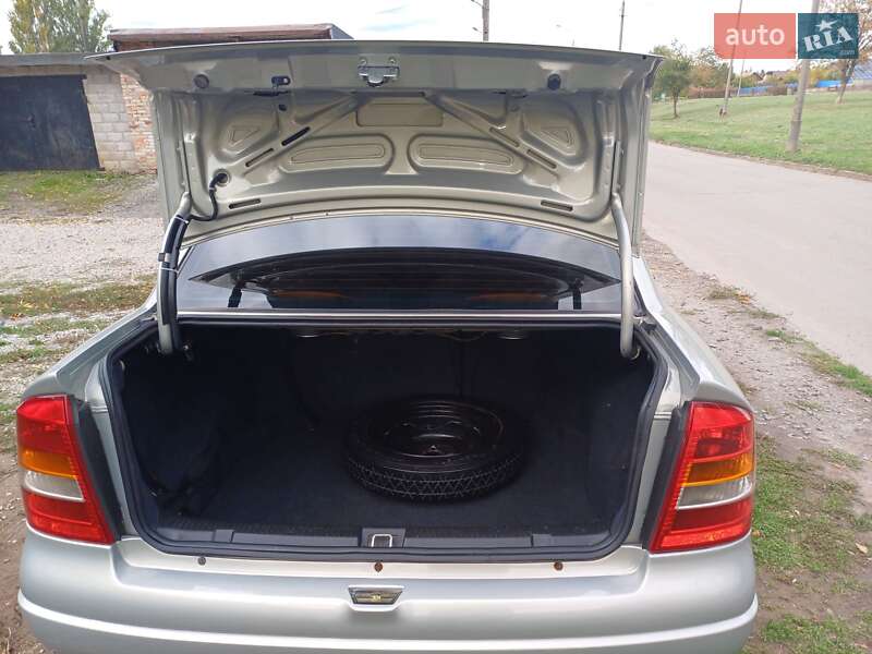 Седан Opel Astra 2006 в Кривому Розі фото 10 Седан Opel Astra 2006 в Кривому Розі