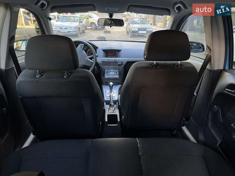 Хетчбек Opel Astra 2005 в Одесі фото 9 Хетчбек Opel Astra 2005 в Одесі