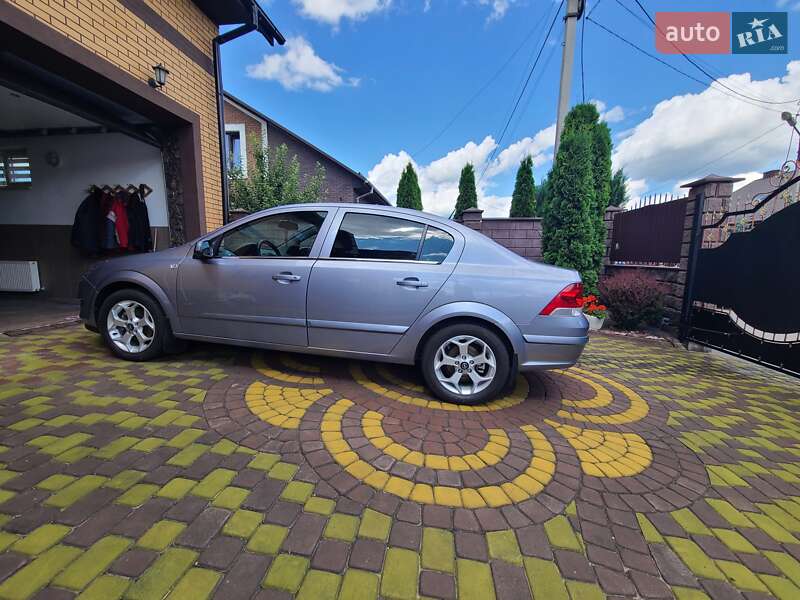 Седан Opel Astra 2008 в Луцьку фото 7 Седан Opel Astra 2008 в Луцьку