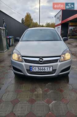 Opel Astra 2009