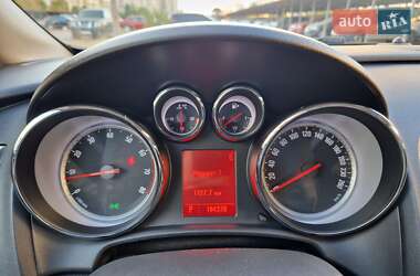Универсал Opel Astra 2012 в 
