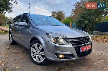Универсал Opel Astra 2006 в  фото 104 Универсал Opel Astra 2006 в