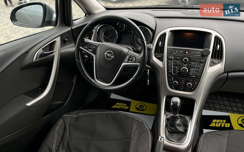 Универсал Opel Astra 2011 в Мукачево фото 16 Универсал Opel Astra 2011 в Мукачево