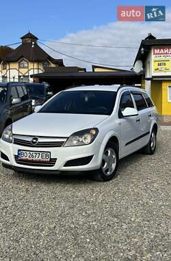 Универсал Opel Astra 2010 в 