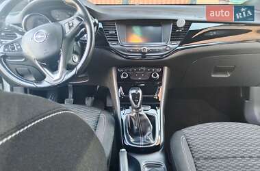 Хетчбек Opel Astra 2017 в  фото 4 Хетчбек Opel Astra 2017 в