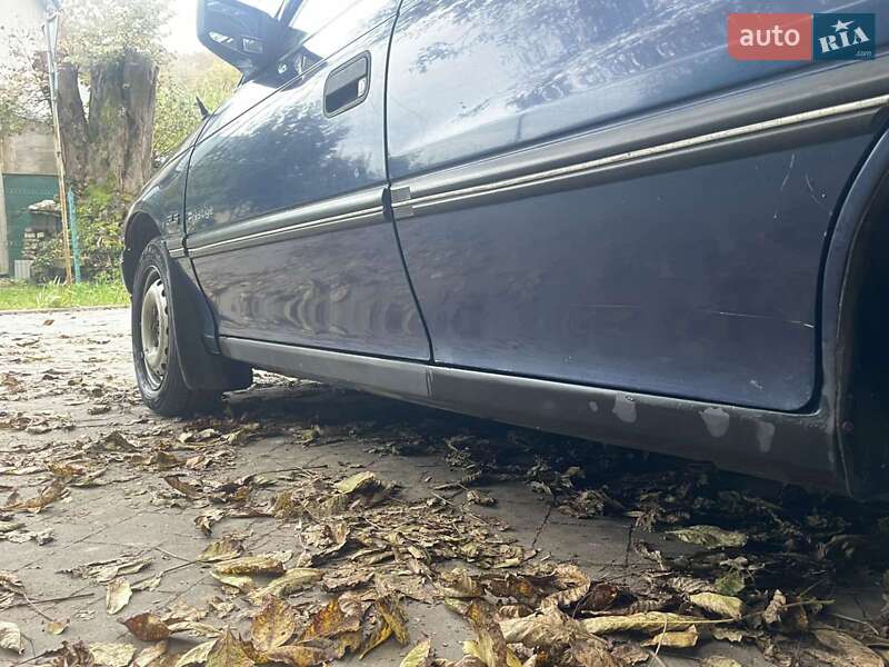 Хэтчбек Opel Astra 1993 в Львове